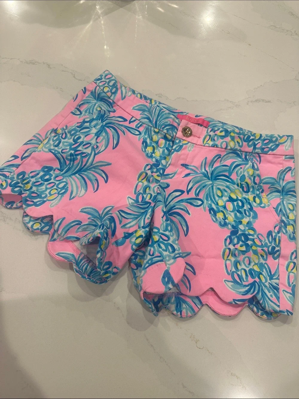 Lilly Pulitzer Buttercup stretch shorts in Pelican Pink Beat the heat pineapples